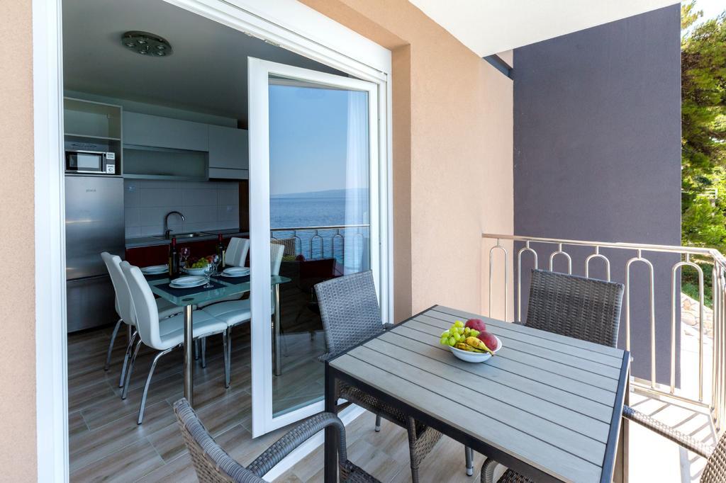 Villa Veronika Omiš Buitenkant foto