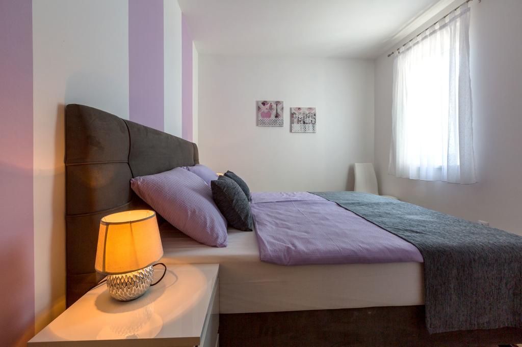 Villa Veronika Omiš Buitenkant foto