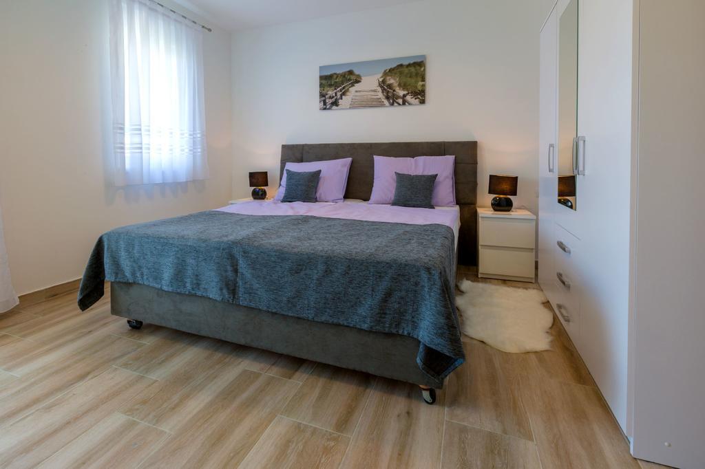 Villa Veronika Omiš Buitenkant foto