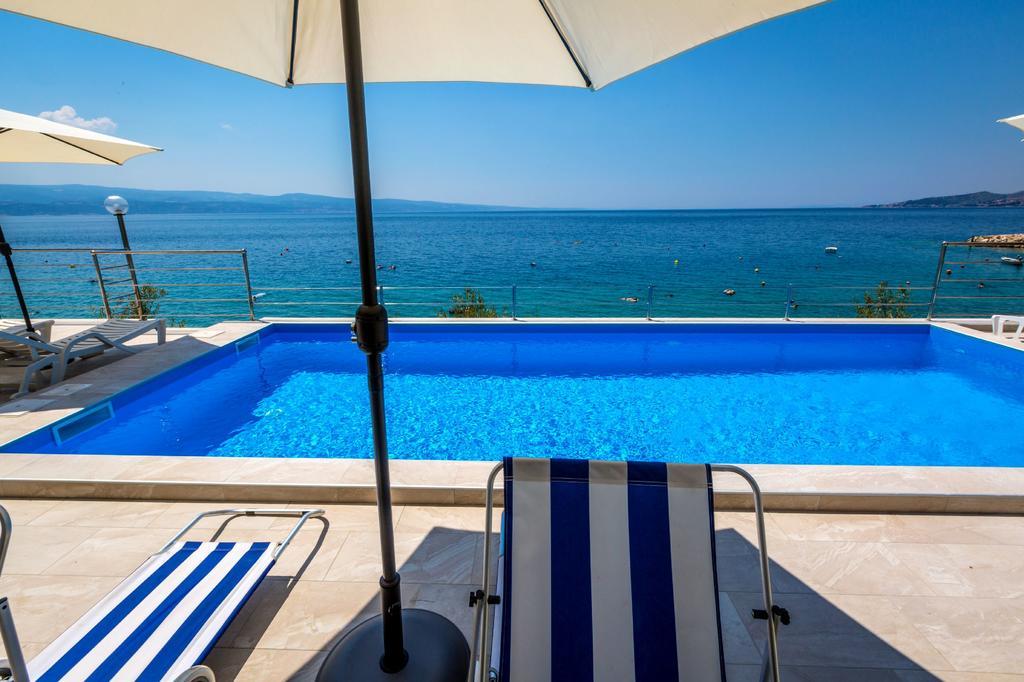 Villa Veronika Omiš Buitenkant foto