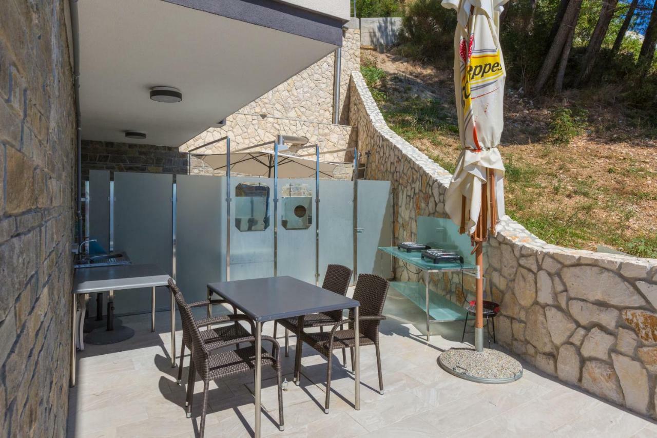 Villa Veronika Omiš Buitenkant foto